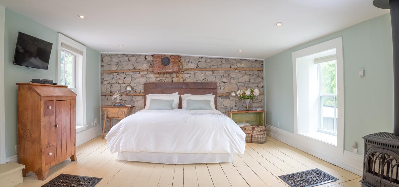 Forks Of The Credit Inn Orangeville Ngoại thất bức ảnh